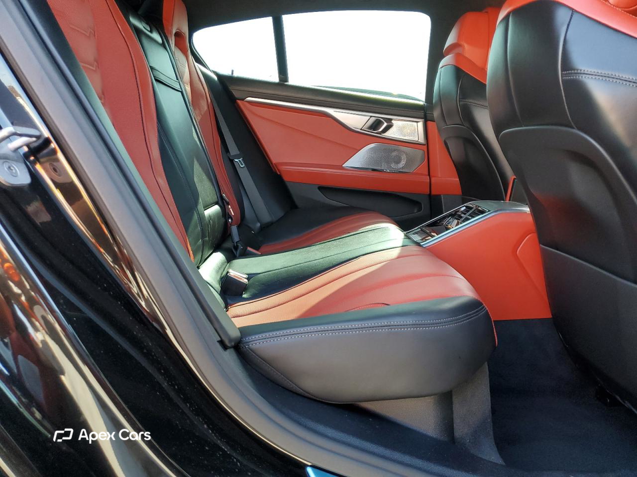 BMW Series 8 2023