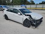 Hyundai Elantra 2021
