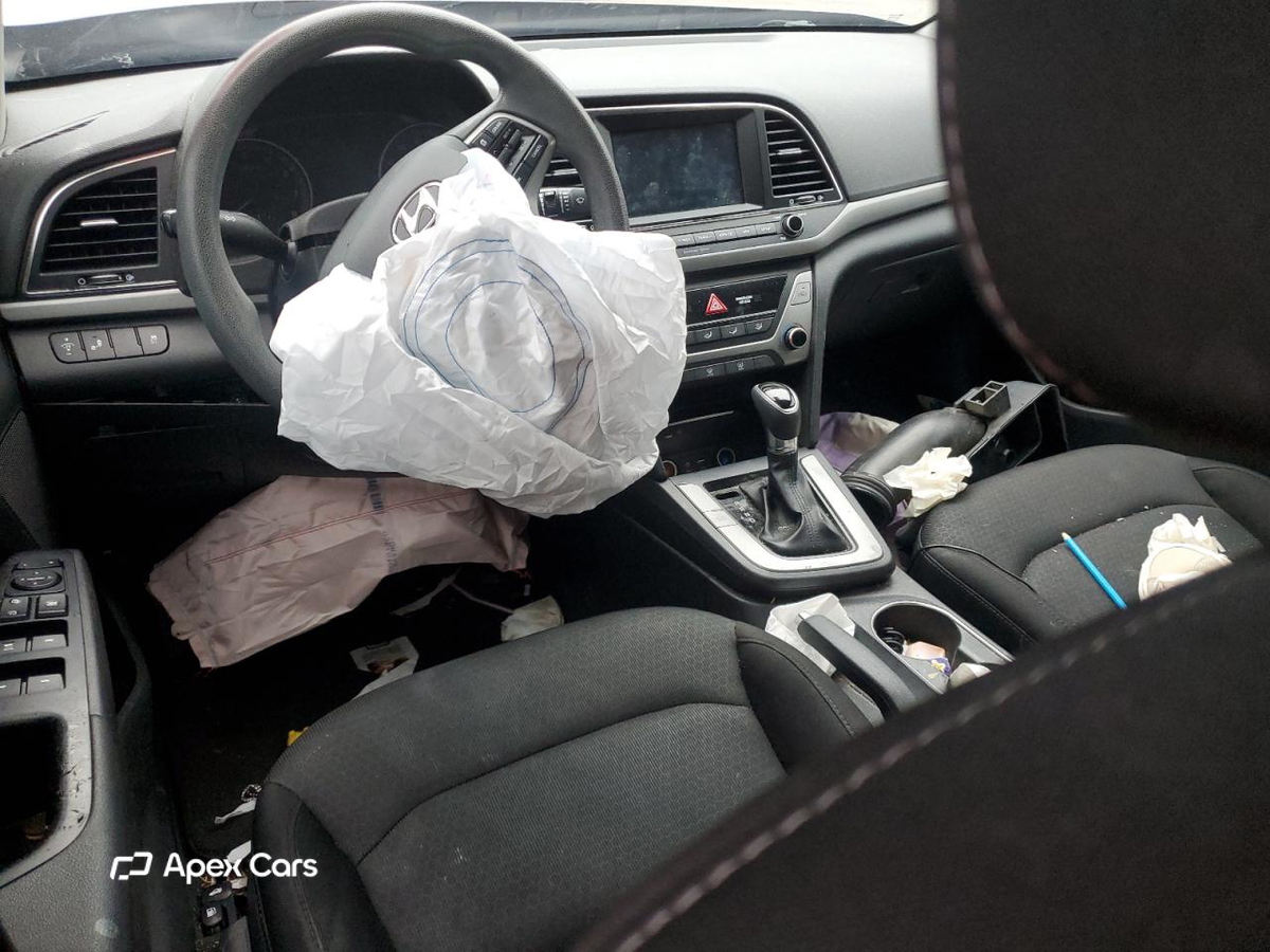 Hyundai Elantra 2018