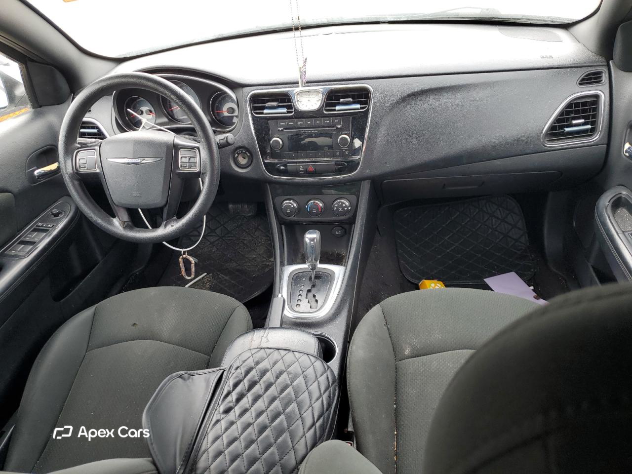 Chrysler 200 2012