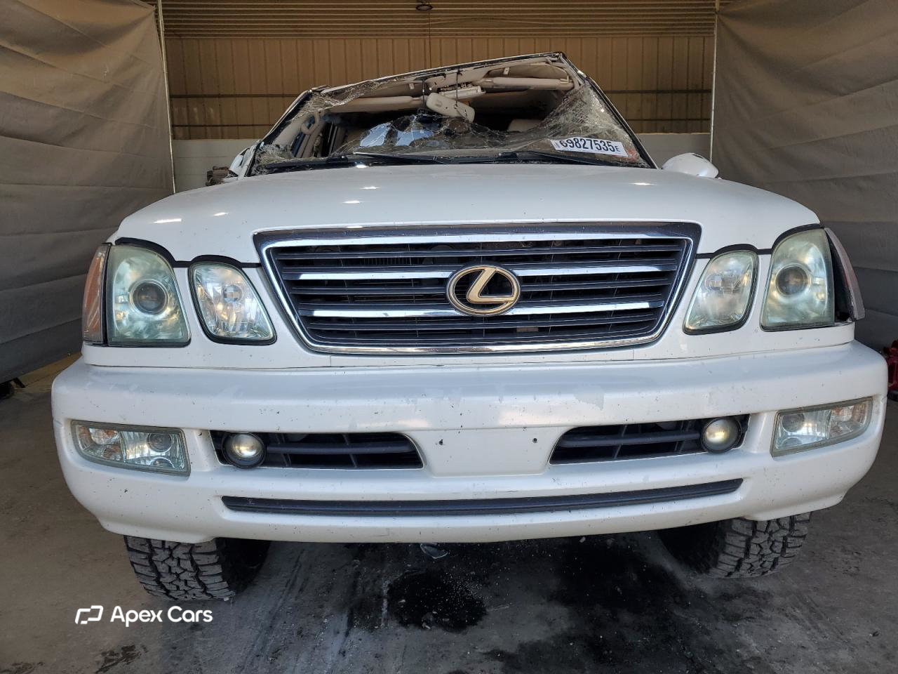 Lexus LX 2003