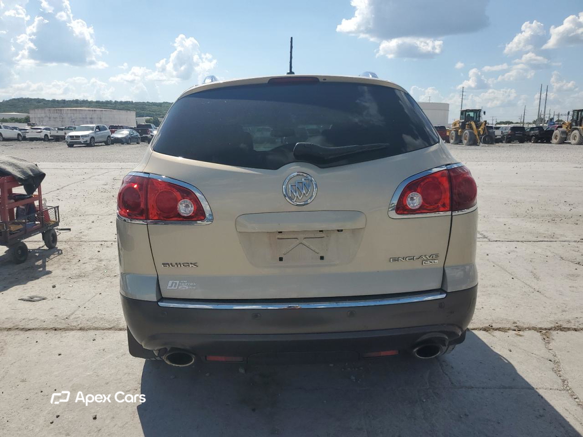 Buick Enclave 2011