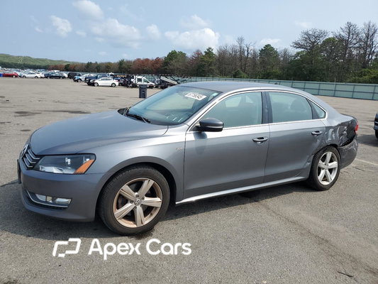 Volkswagen Passat 2015 - Image 1 of 13