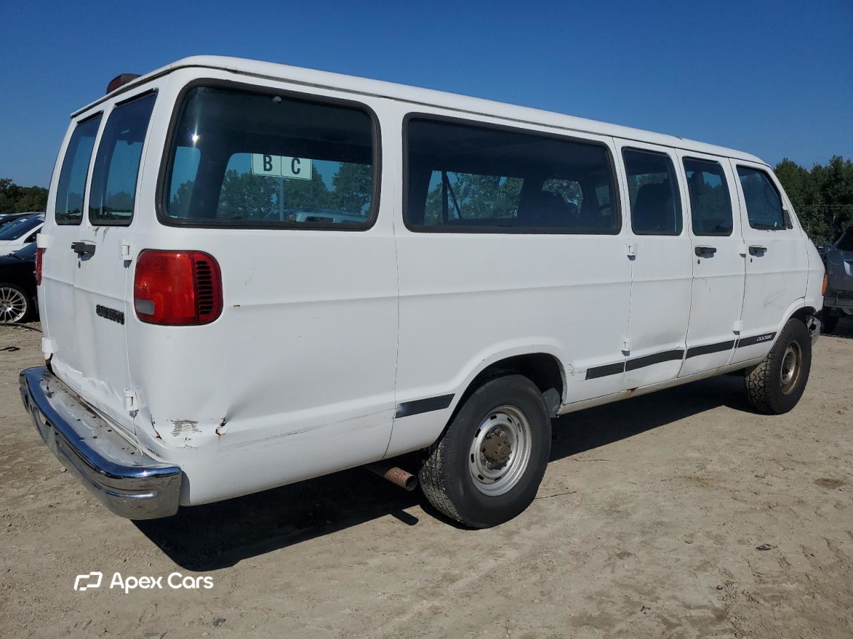 Dodge RAM Van 2002