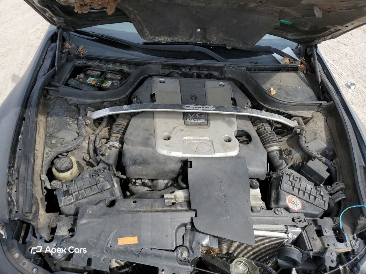 Infiniti G 2011