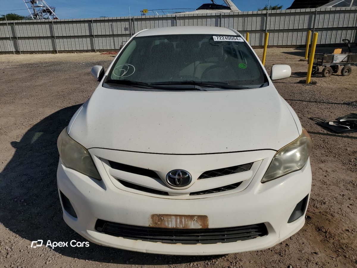 Toyota Corolla 2012