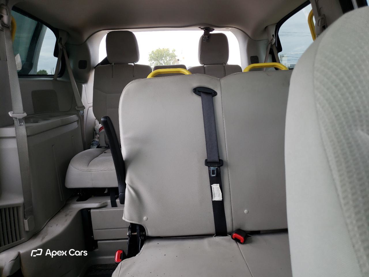 Dodge Caravan 2017