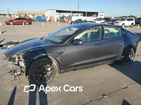 Tesla Model 3 2021 - Image 1 of 13