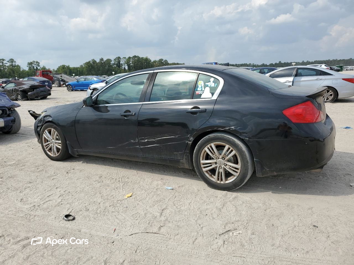 Infiniti G 2011