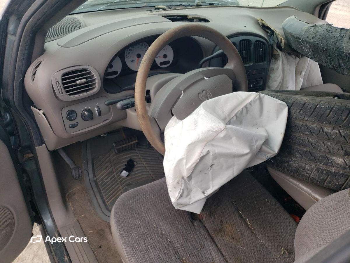 Dodge Caravan 2002