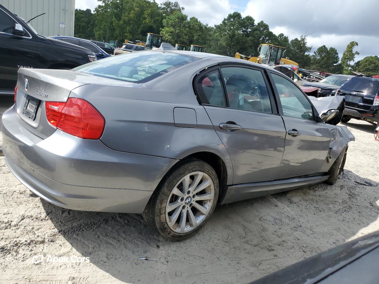 BMW Series 3 2011