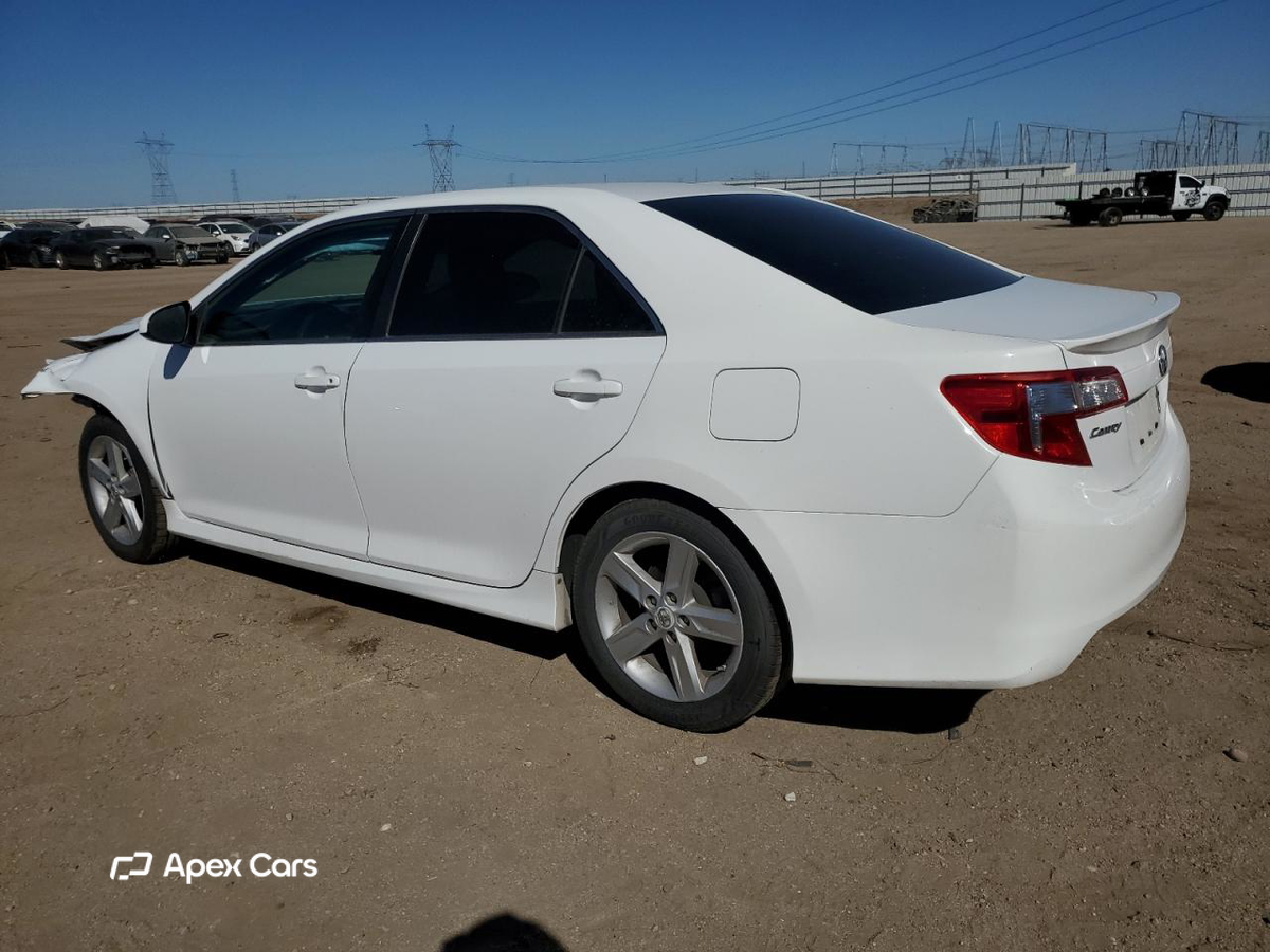 Toyota Camry 2012