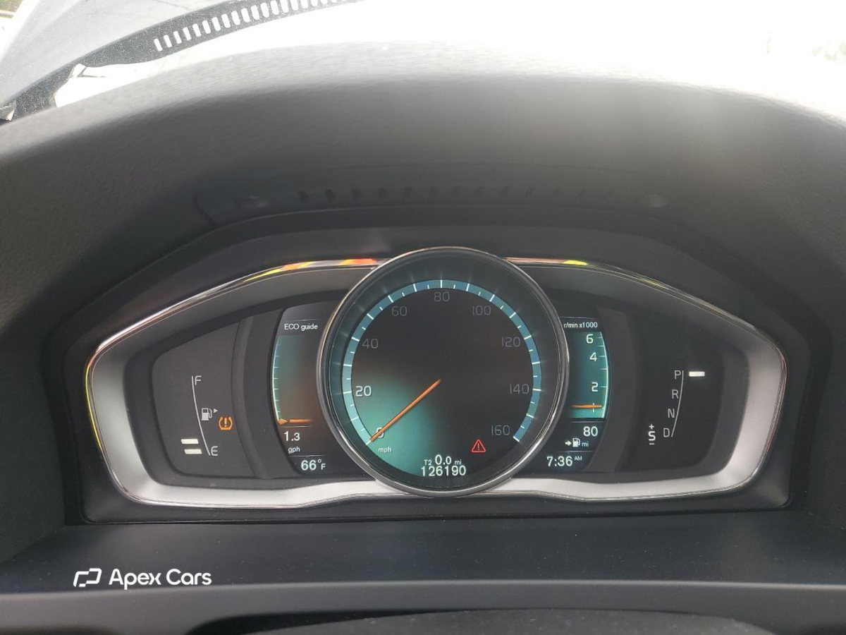 V60 2015