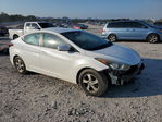 Hyundai Elantra 2015