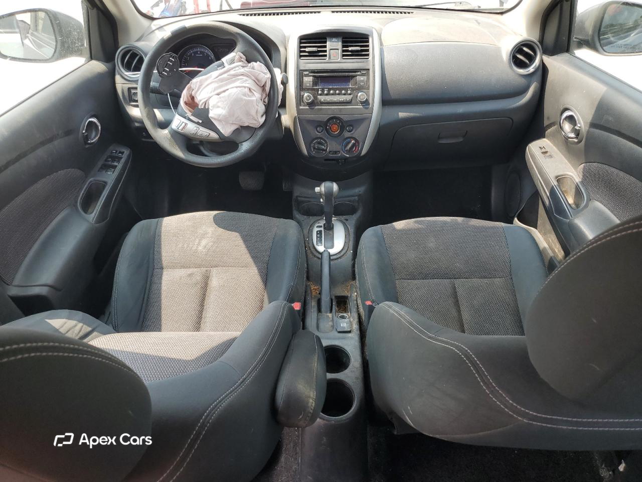 Nissan Versa 2016