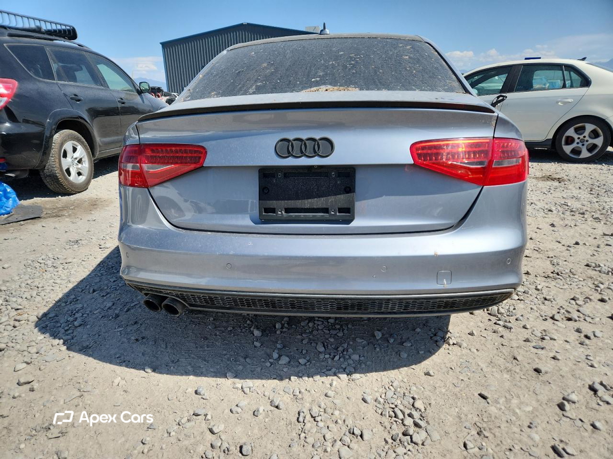 Audi A4 2015