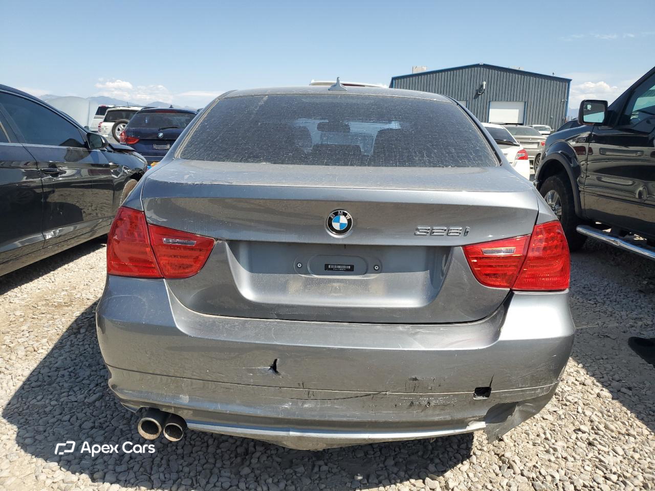 BMW Series 3 2011