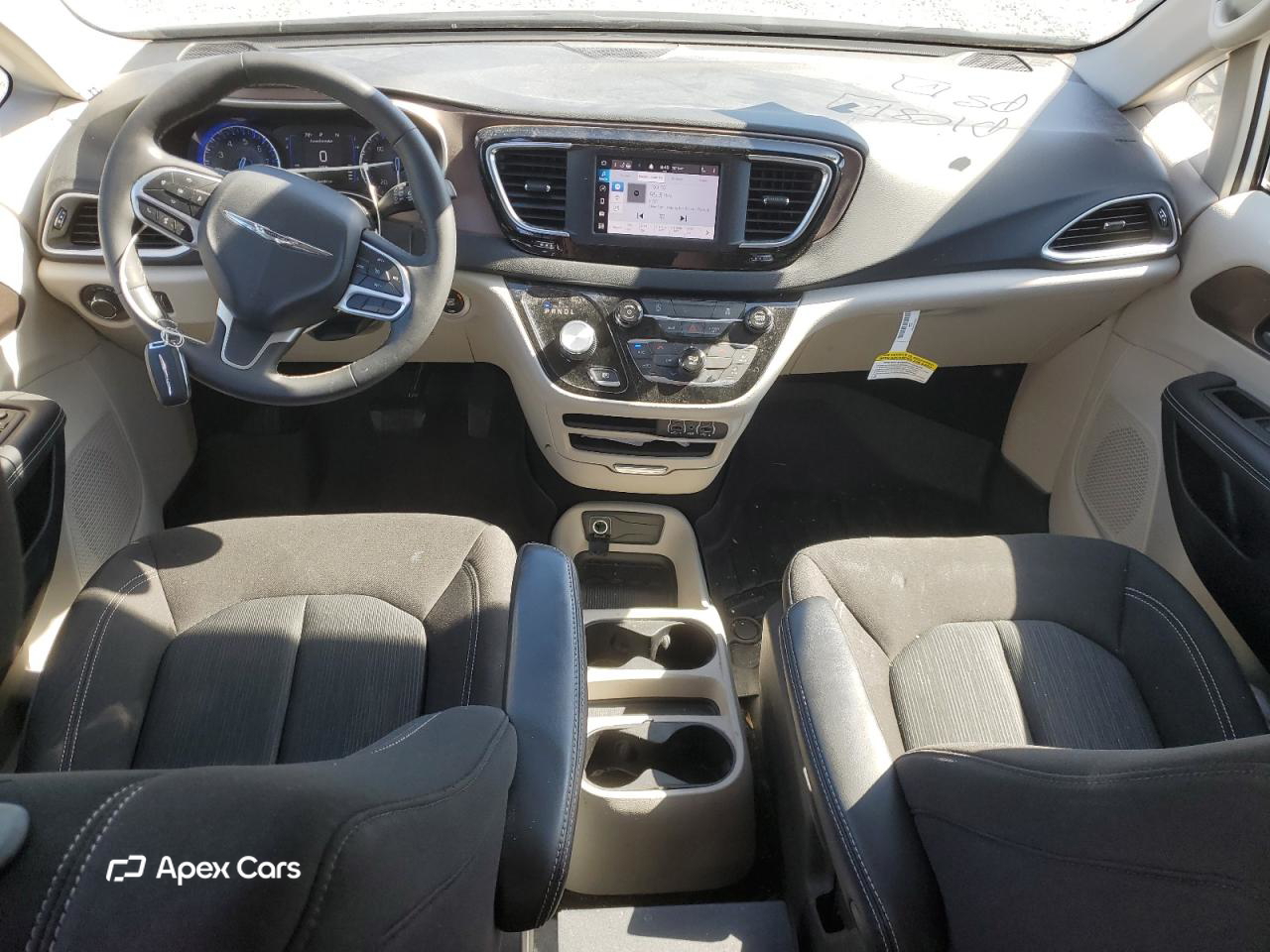 Chrysler Voyager 2023