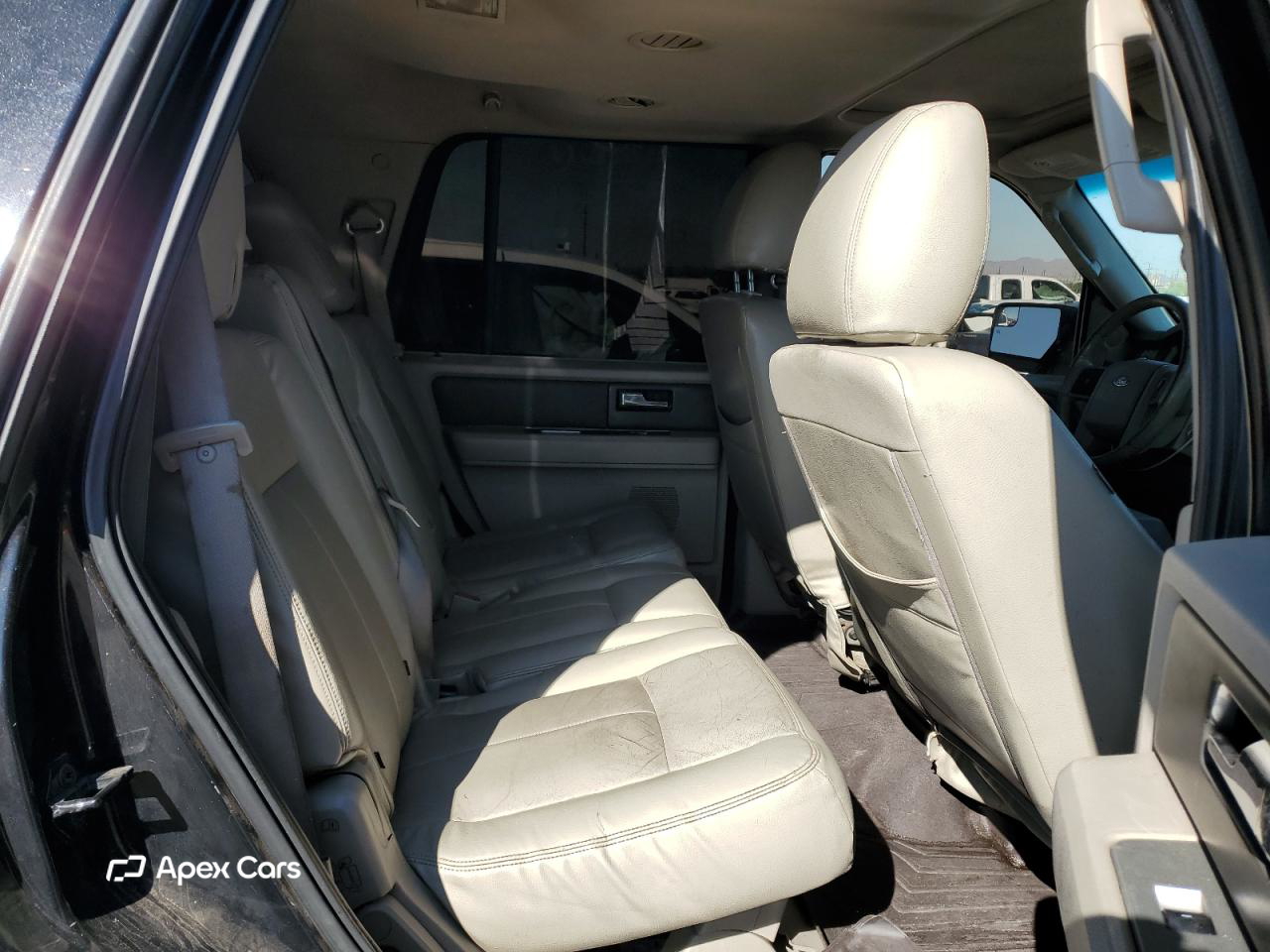 Ford Expedition 2014