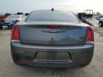Chrysler 300 2021