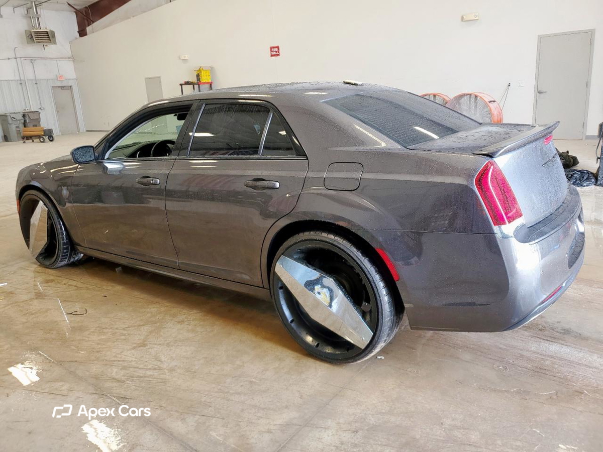 Chrysler 300 2022