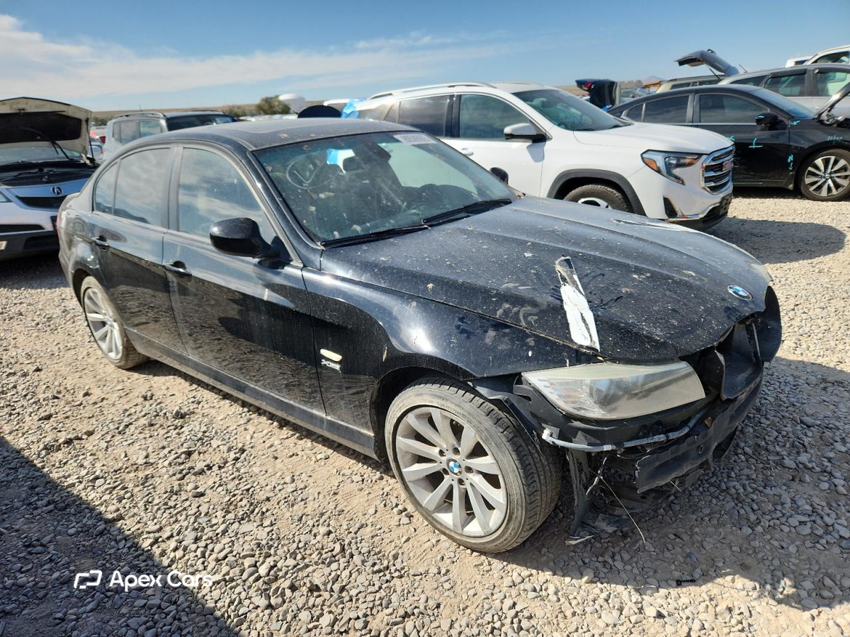 BMW Series 3 2011