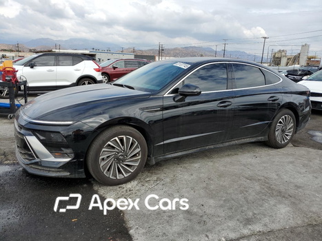 Hyundai Sonata 2025 - Image 1 of 13