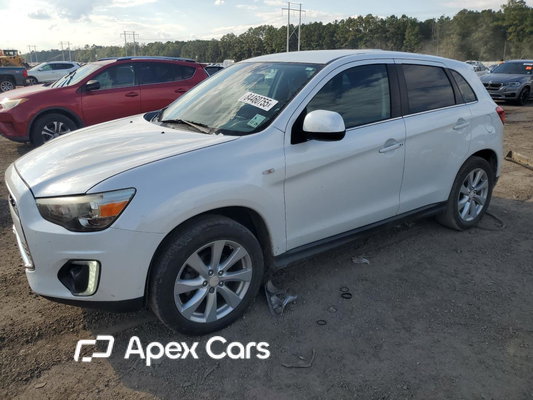 Mitsubishi Outlander 2015 - Image 1 of 5