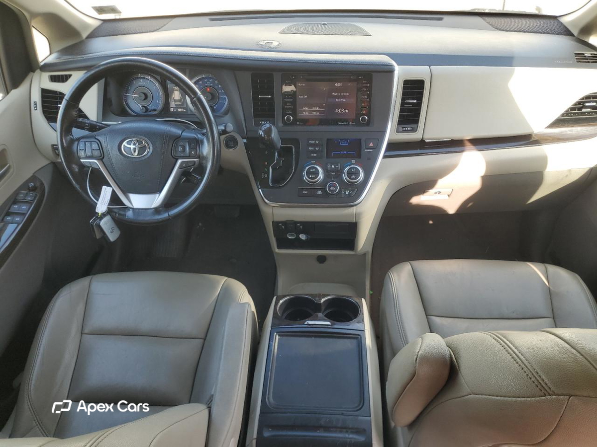 Toyota Sienna 2018