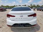 Hyundai Elantra 2019