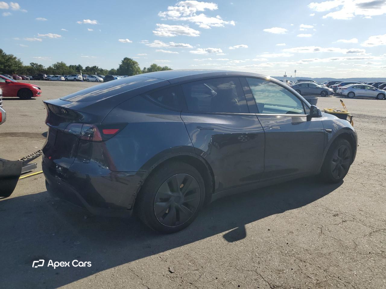 Tesla Model Y 2024