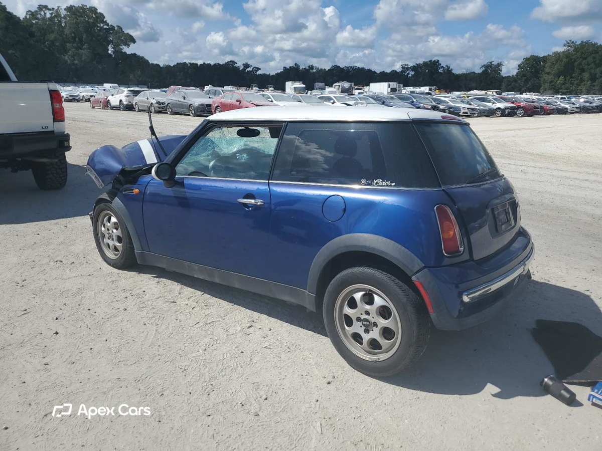 MINI Cooper 2003