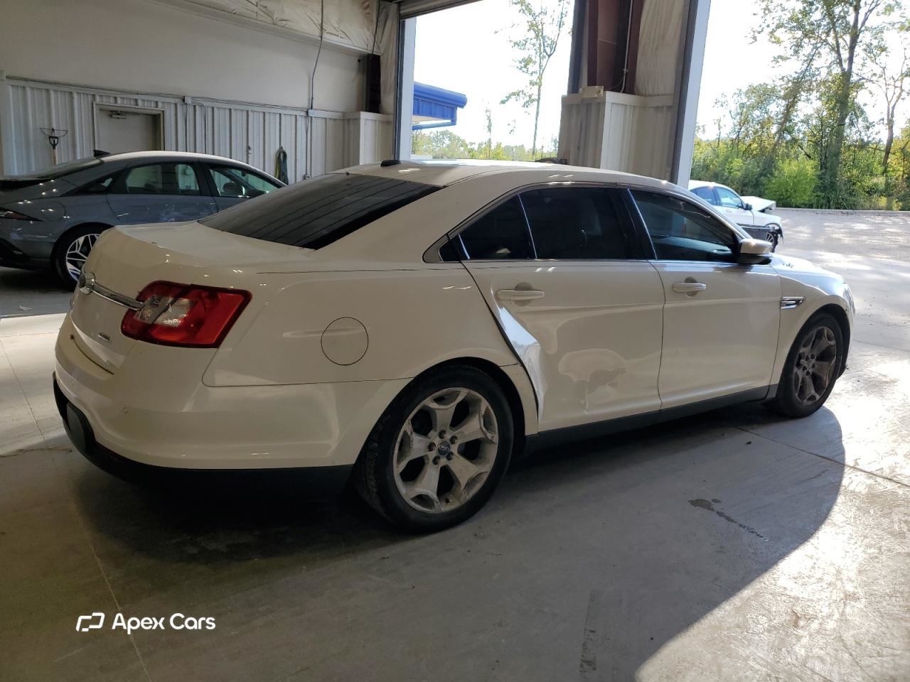 Ford Taurus 2012