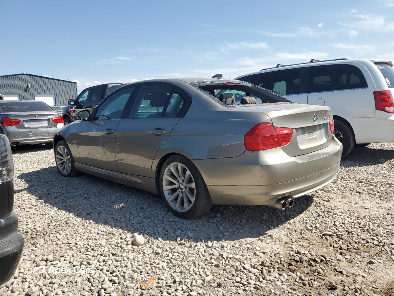 BMW Series 3 2011
