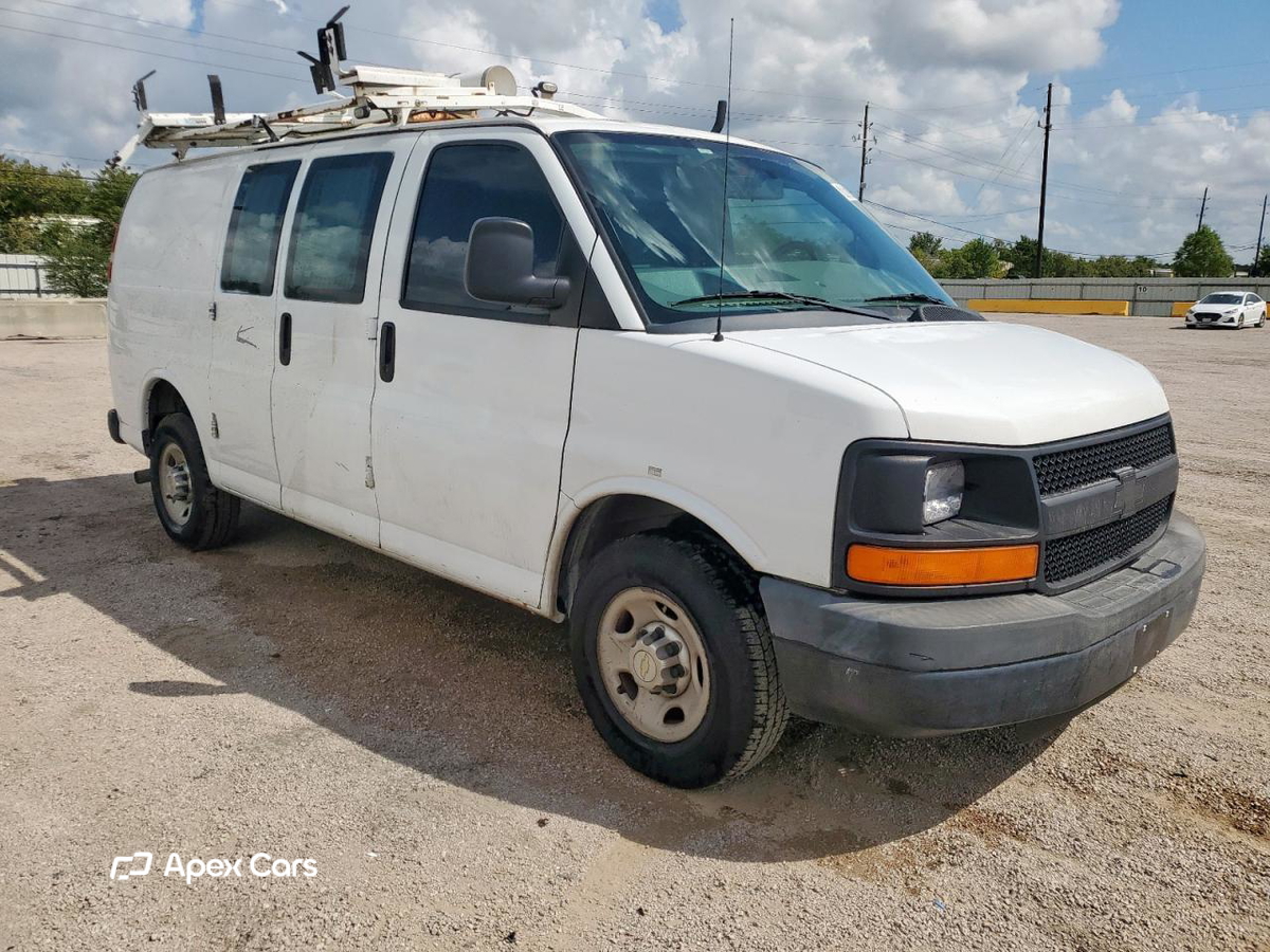 Chevrolet Express 2013