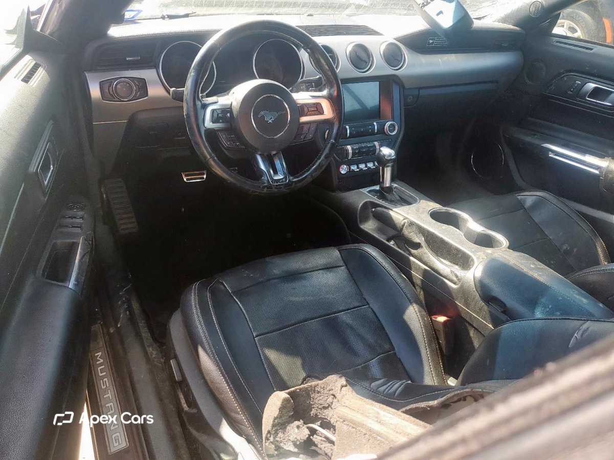 Ford Mustang 2020