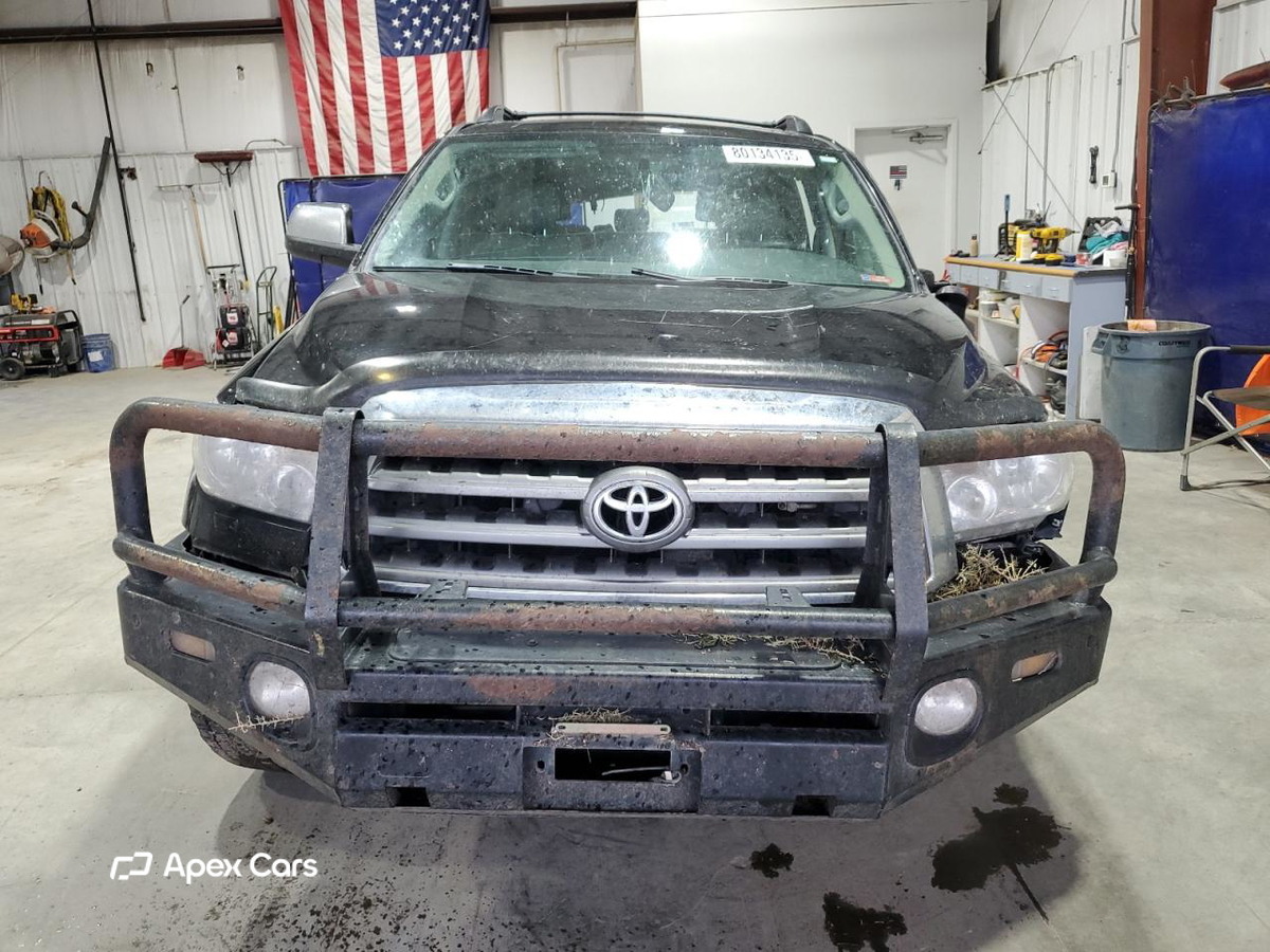 Toyota Sequoia 2014