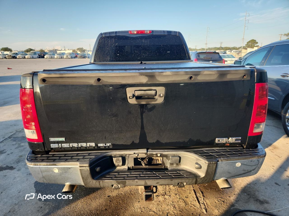 GMC Sierra 2011