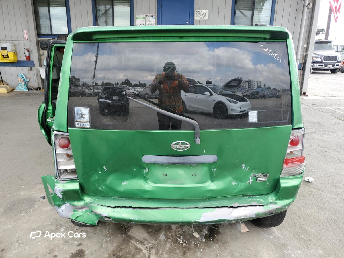 Toyota  2006