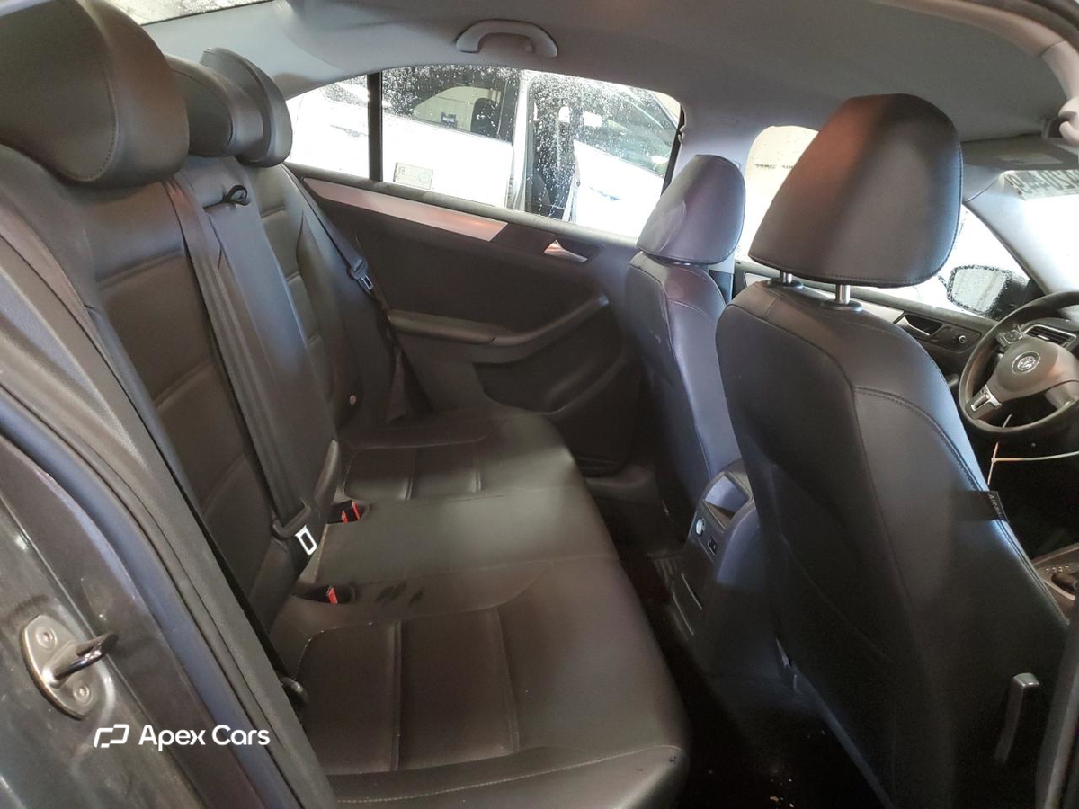 Volkswagen Jetta 2013
