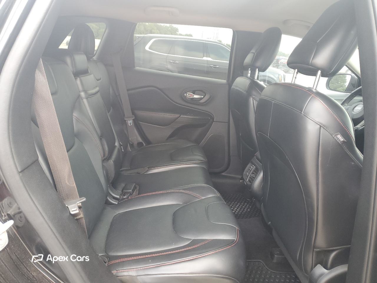 Jeep Cherokee 2016