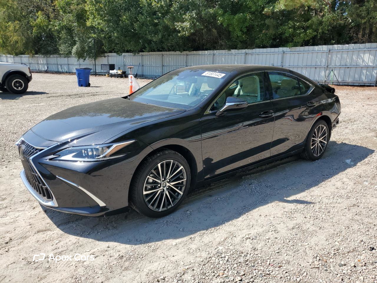 Lexus ES 2025