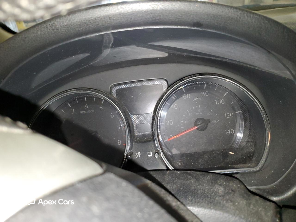 Nissan Versa 2014