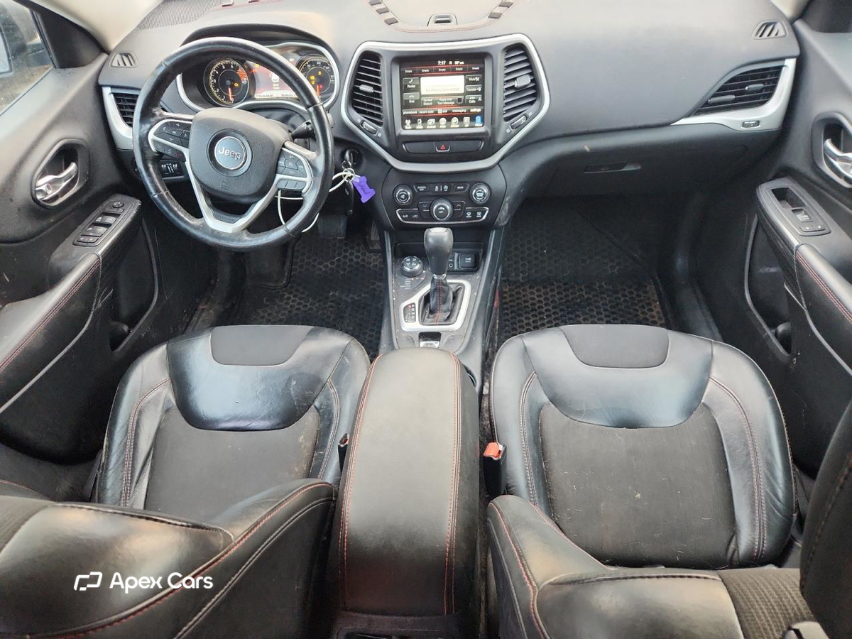 Jeep Cherokee 2016