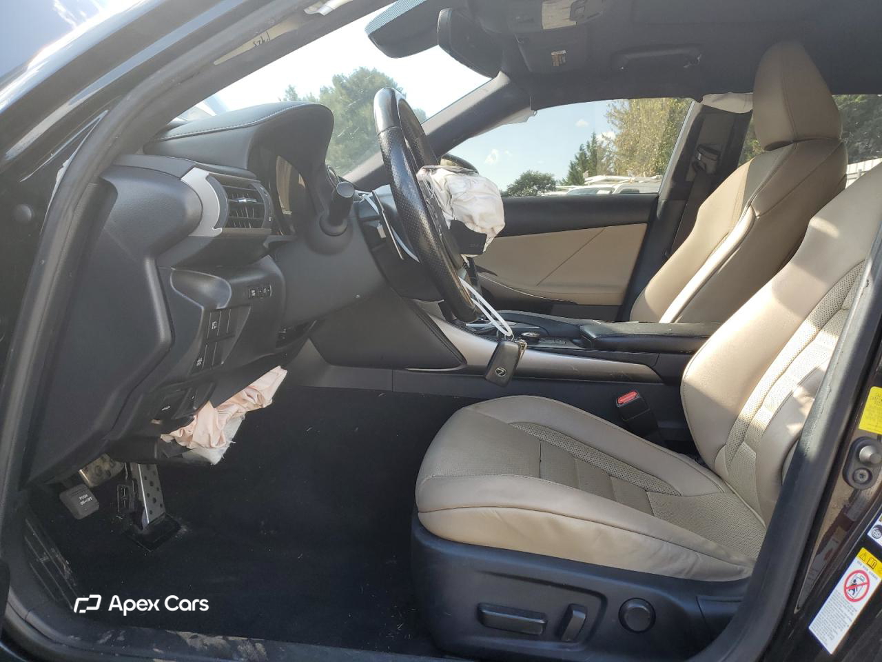 Lexus IS 2019