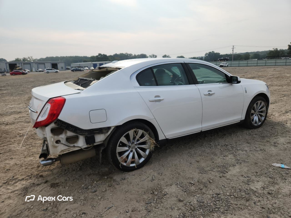 Lincoln MKS 2015