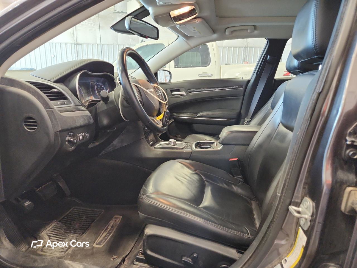 Chrysler 300 2016