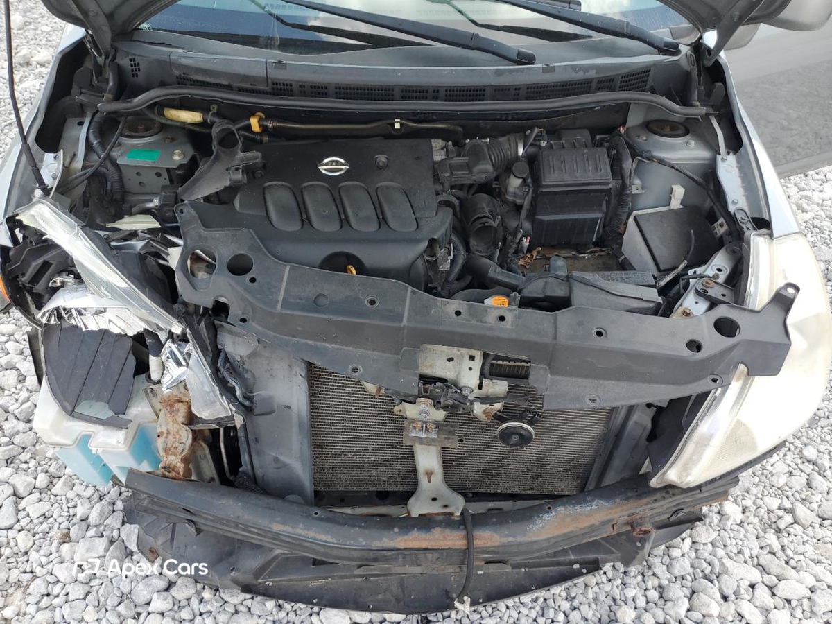 Versa 2009