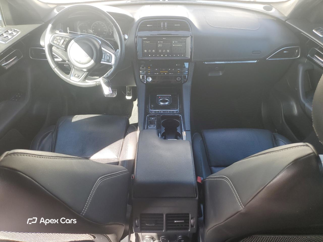 Jaguar F-Pace 2018