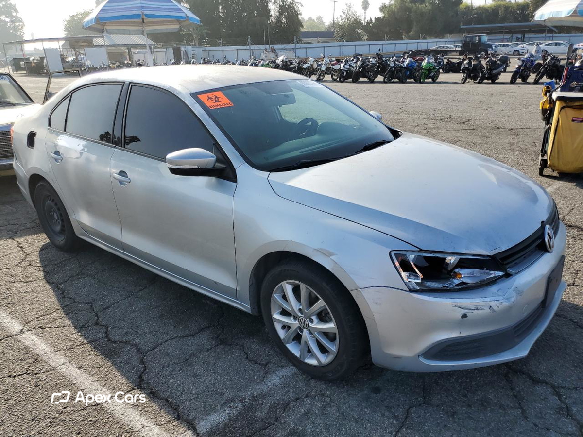Volkswagen Jetta 2011